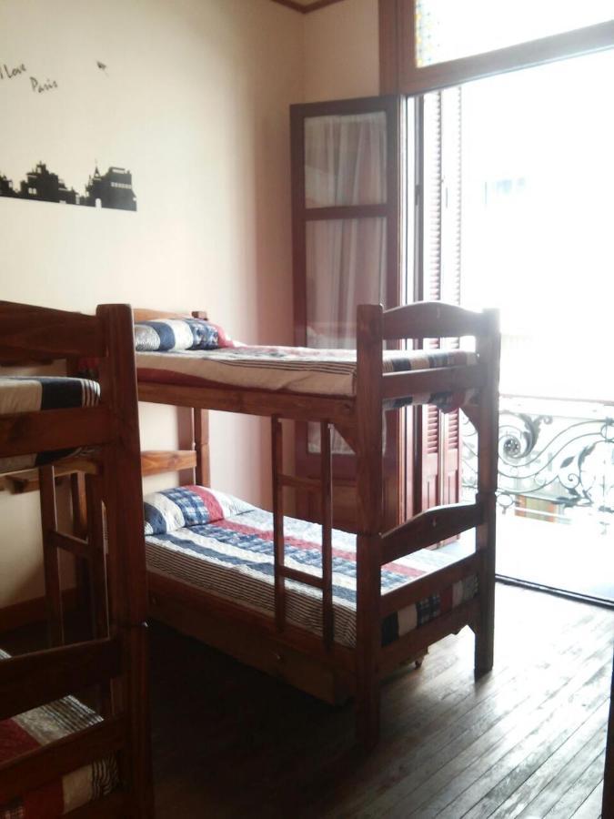 Posada Del Gaucho Hostel Montevideo Ngoại thất bức ảnh