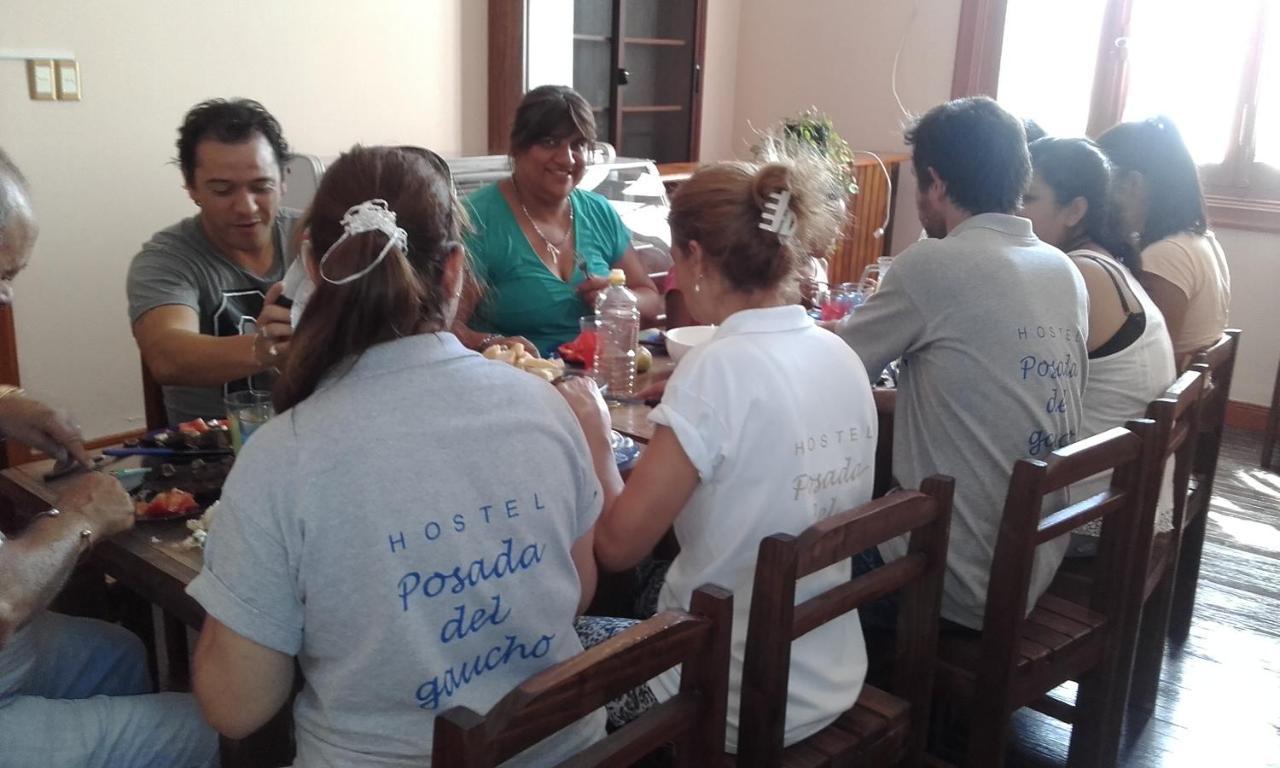 Posada Del Gaucho Hostel Montevideo Ngoại thất bức ảnh