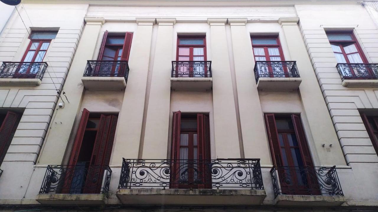 Posada Del Gaucho Hostel Montevideo Ngoại thất bức ảnh
