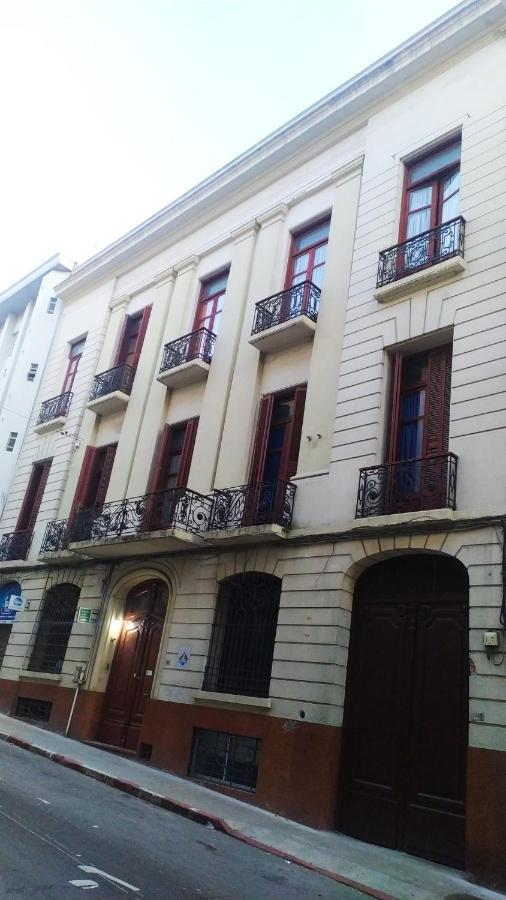 Posada Del Gaucho Hostel Montevideo Ngoại thất bức ảnh