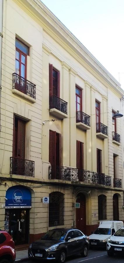 Posada Del Gaucho Hostel Montevideo Ngoại thất bức ảnh